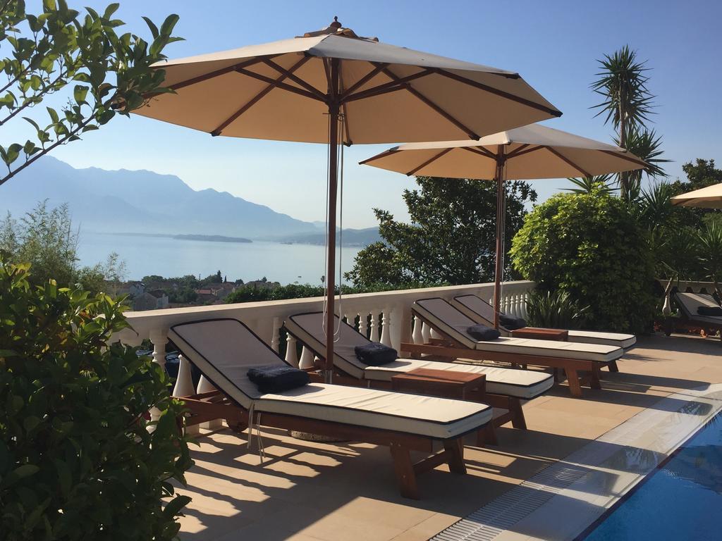 Monte Aria Panorama Suites Herceg Novi Zewnętrze zdjęcie