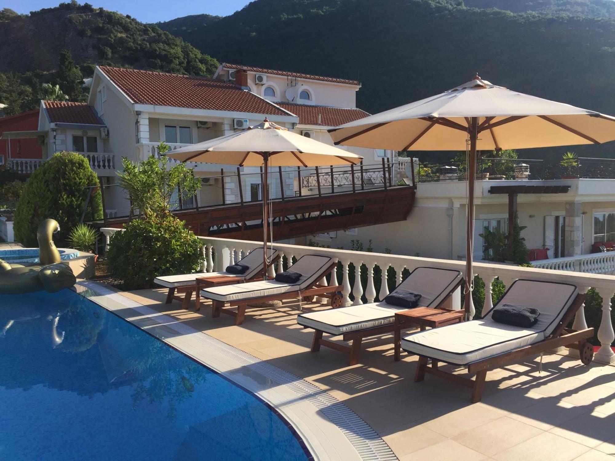 Monte Aria Panorama Suites Herceg Novi Zewnętrze zdjęcie
